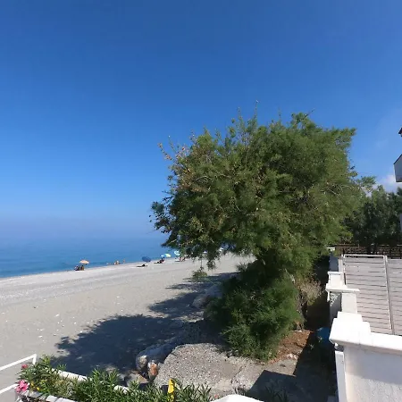 Rivamare Campora Holiday home *