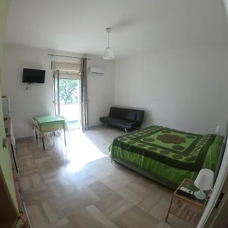 Rivamare Campora بيت للعطل